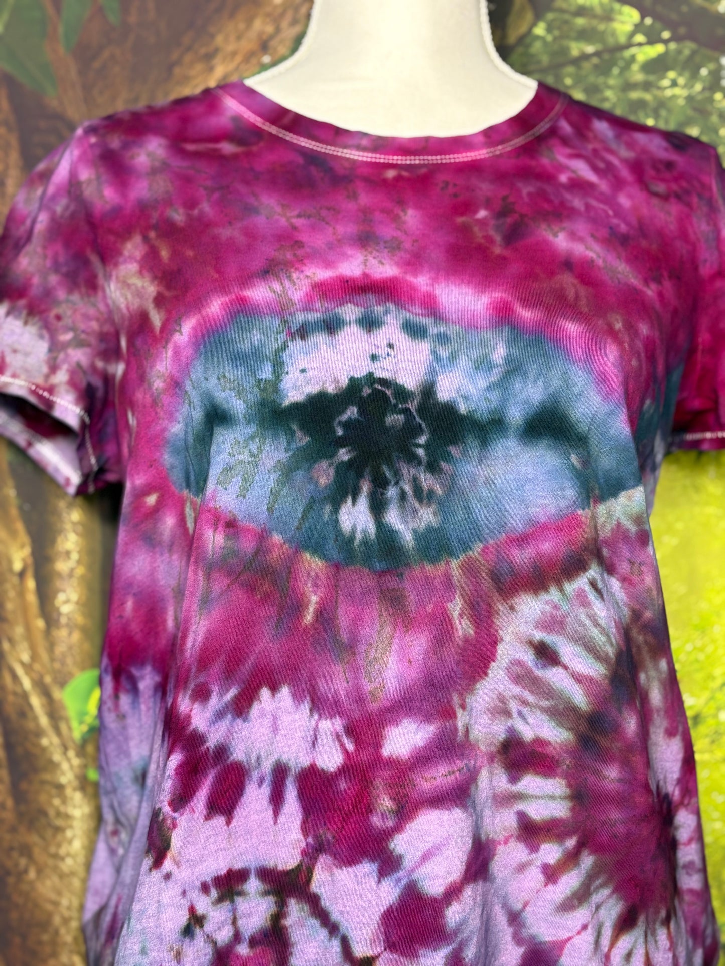 Tie Dye Eyeball Women’s T-Shirt