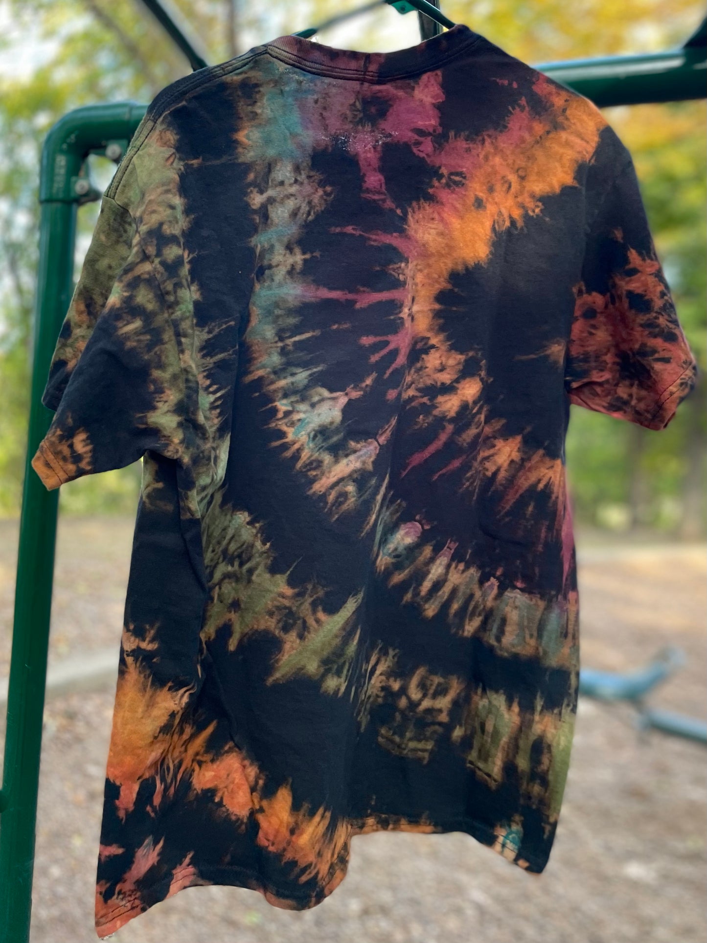 Oranges' Sticker Enchanted Eco Reverse Tie-Dye T-Shirt