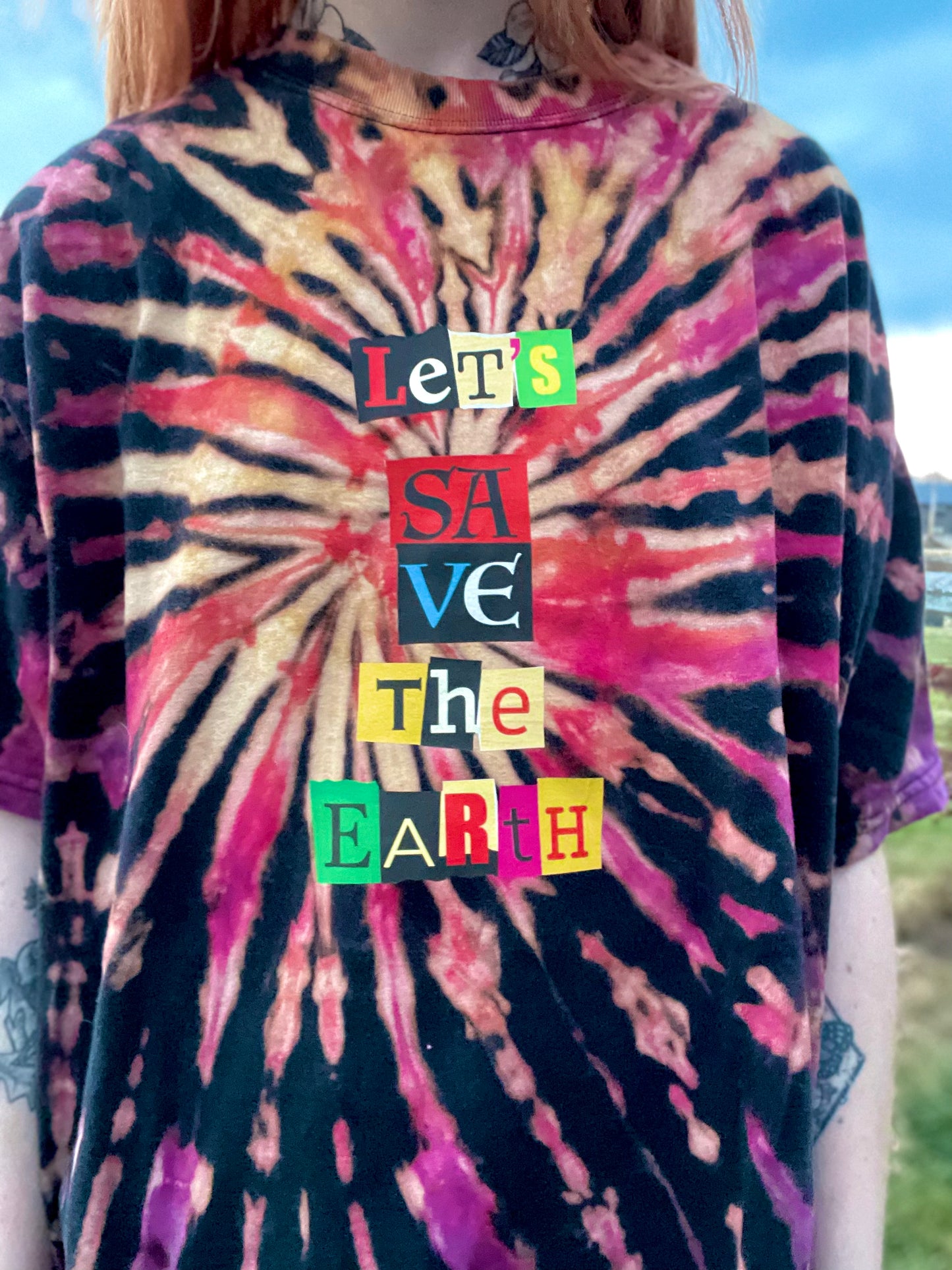 Let's Save The Earth Tie Dye T-Shirt XL Unisex