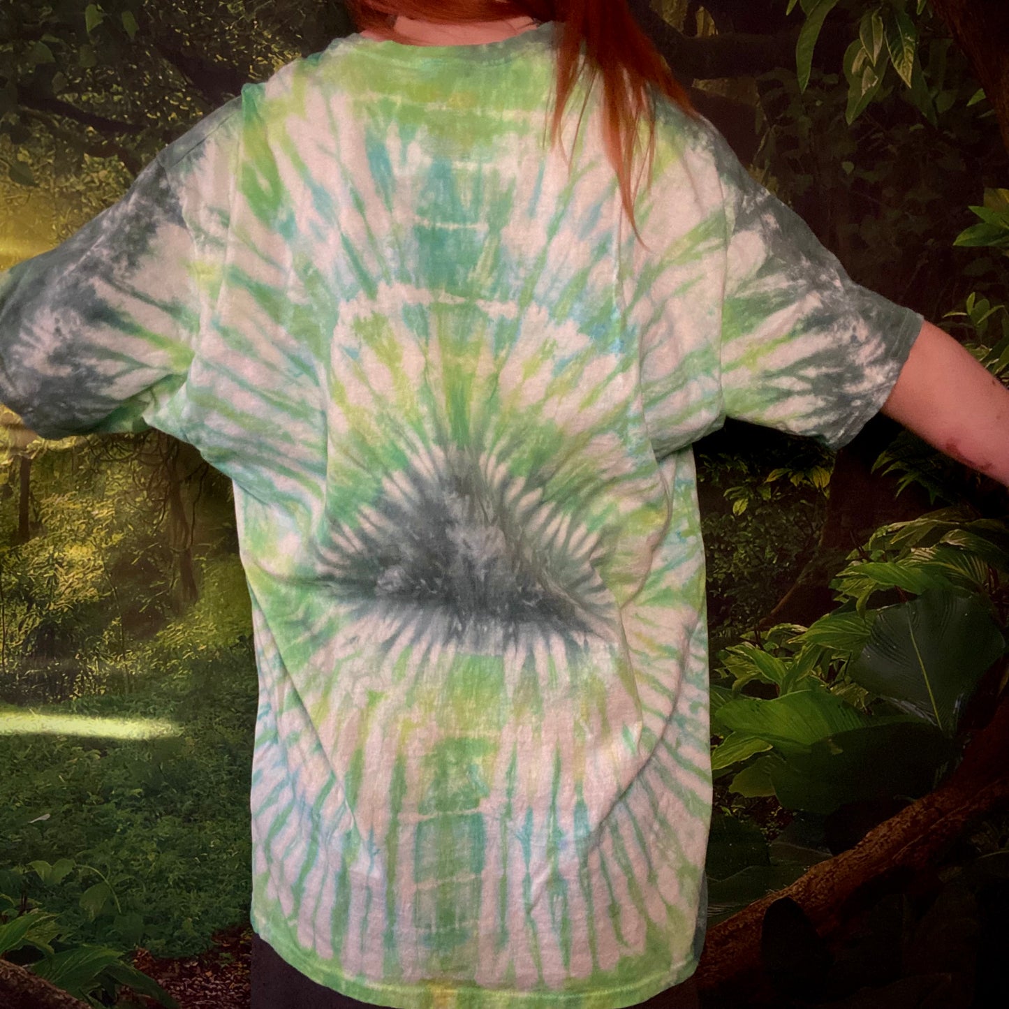 'No Rain, No Flowers' XL Green Tie Dye T-Shirt Tee